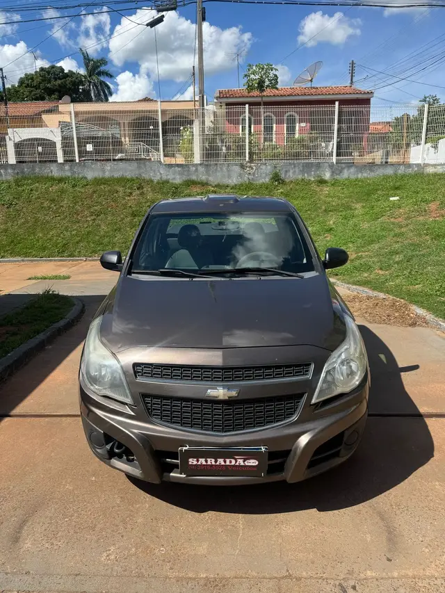 Carro Chevrolet Montana 2016 LS 1.4 (Flex)