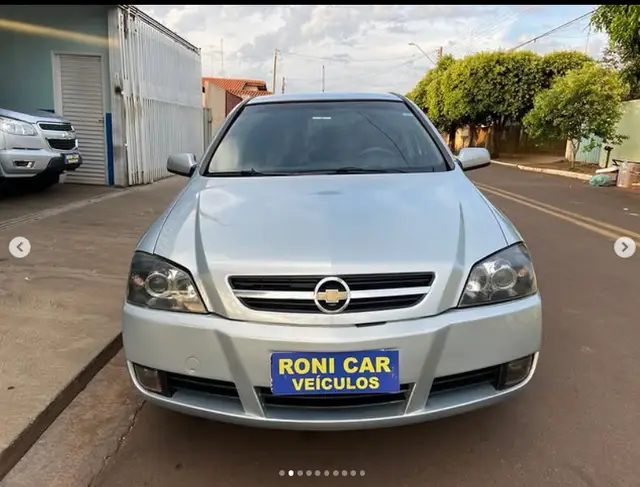 Carro Chevrolet Astra Hatch 2010 Advantage 2.0 (Flex)