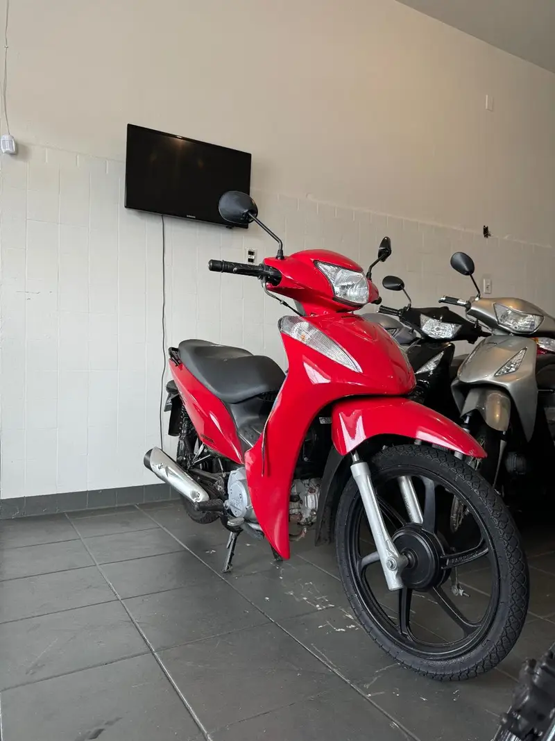 Honda Biz 125i ES