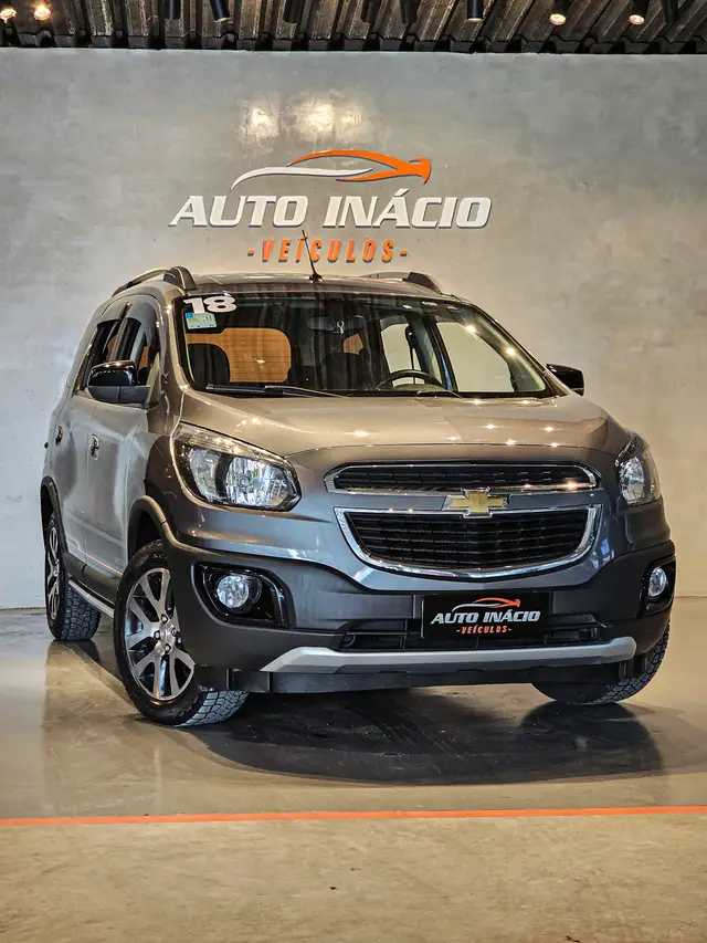 Carro Chevrolet Spin 2018 Activ 1.8 (Flex) (Aut)