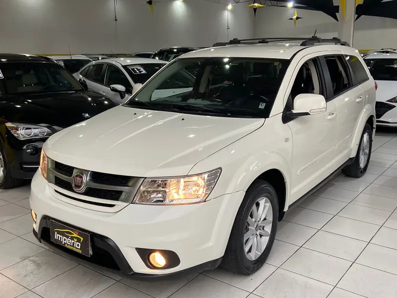 Fiat Freemont 2.4 16V Precision (Aut)