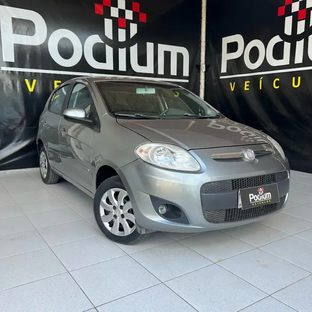Carro Fiat Palio 2014 Attractive 1.0 8V (Flex)
