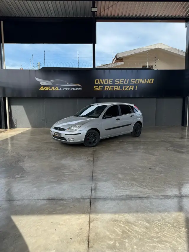 Carro Ford Focus Hatch 2008 GL 1.6 8V