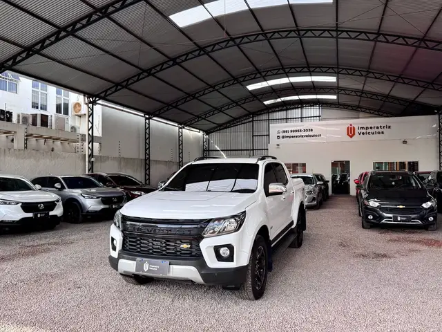 Carro Chevrolet S10 Cabine Dupla 2022 S10 2.8 CTDI High Country 4WD (Cabine Dupla) (Aut)