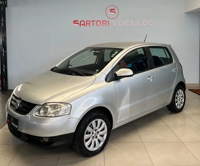 Carro Volkswagen Fox 2009 City 1.0 8V (Flex)