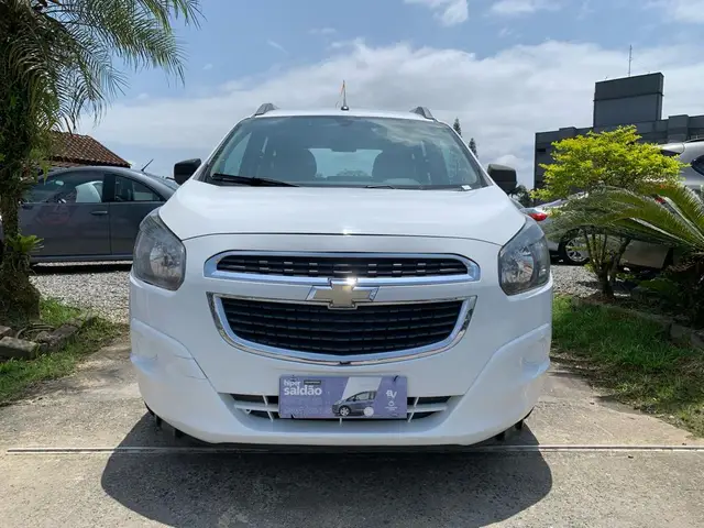 Carro Chevrolet Spin 2018 LT 5S 1.8 (Flex)