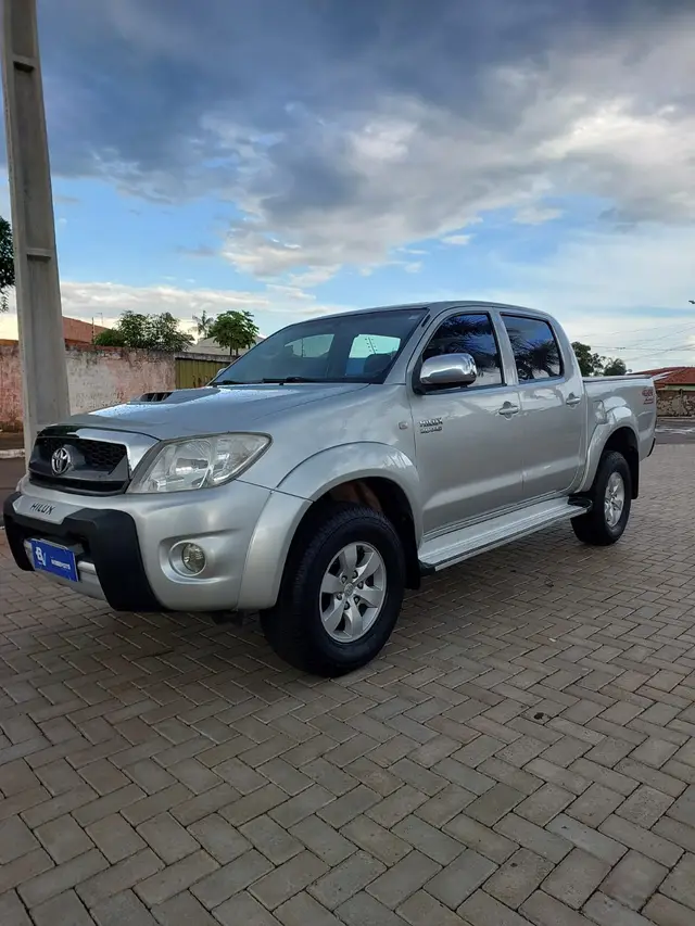 Carro Toyota Hilux Cabine Dupla 2011 Hilux SRV 4X4 3.0 (cab dupla) (aut)