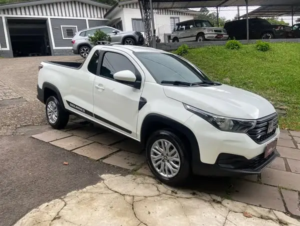 Carro Fiat Strada 2022 Endurance 1.4 CS