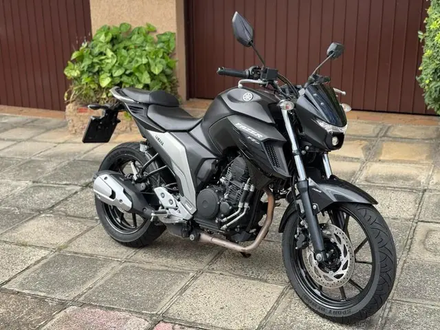 Moto Yamaha Fazer FZ25 2023 ABS
