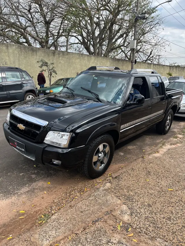 Carro Chevrolet S10 Cabine Dupla 2011 S10 Executive 4x2 2.4 (Flex) (Cab Dupla)