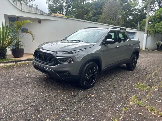 Carro Fiat Toro 2025 Volcano 1.3 Turbo 270