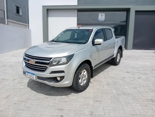 Carro Chevrolet S10 Cabine Dupla 2019 S10 2.5 ECOTEC SIDI LT 4WD (Cabine Dupla) (Aut)
