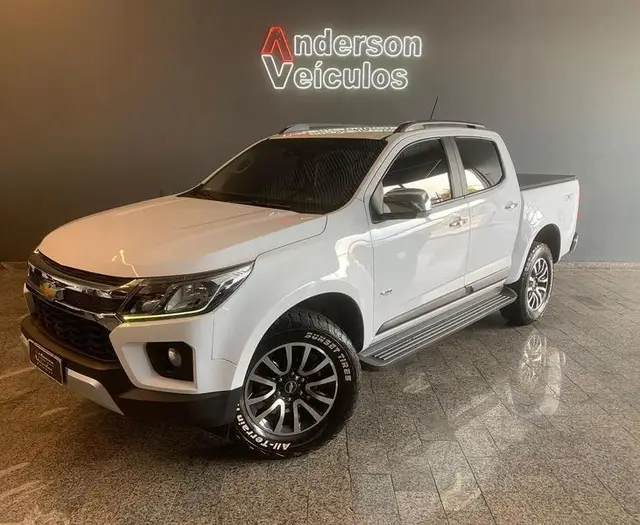 Carro Chevrolet S10 Cabine Dupla 2021 S10 2.5 ECOTEC SIDI LTZ 4WD (Cabine Dupla) (Aut)