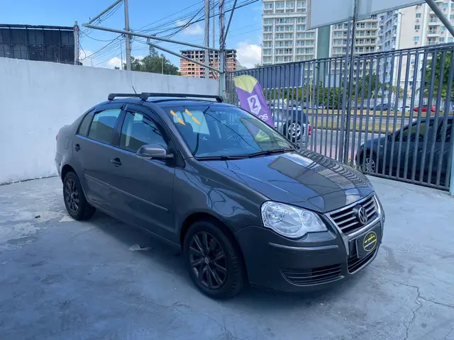 Carro Volkswagen Polo Sedan 2011 Comfortline 1.6 8V (Flex)