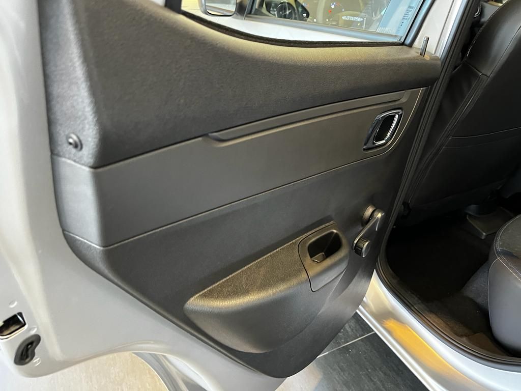 Kwid Intense 1.0