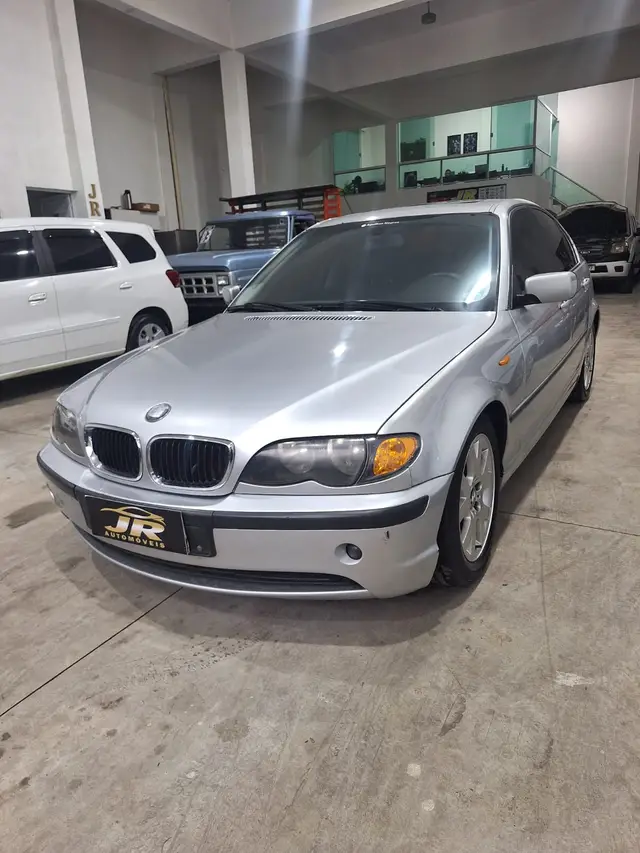 Carro BMW 325i 2002 325ia 2.5 24V (nova série)