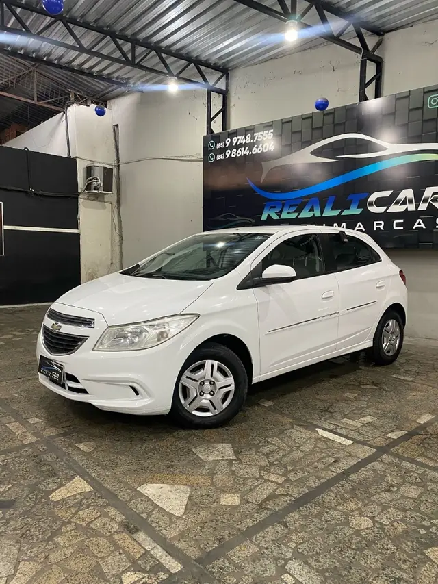Carro Chevrolet Onix 2015 1.0 LT SPE/4
