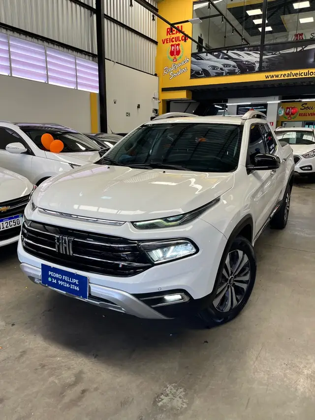 Carro Fiat Toro 2022 Volcano 2.0 TDI 4x4 (Aut)