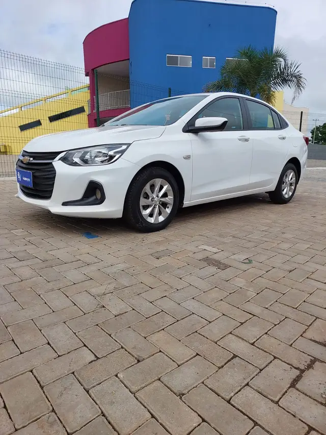 Carro Chevrolet Onix Plus 2020 1.0 LT Turbo (Flex)
