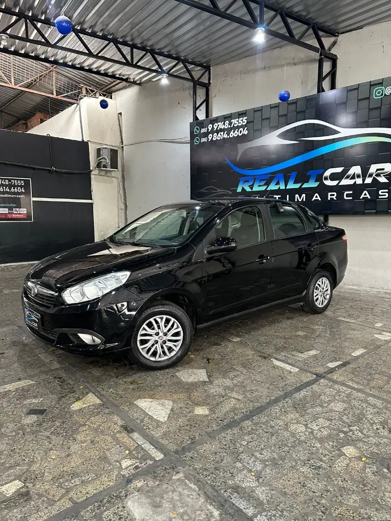 Fiat Grand Siena Evo Attractive 1.4 8V (Flex)