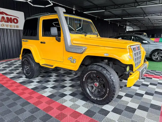 Carro Troller T4 2013 3.2