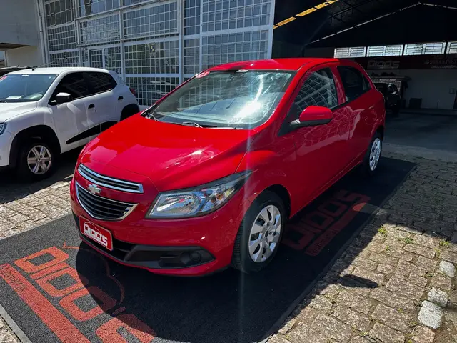 Carro Chevrolet Onix 2015 1.4 LT SPE/4