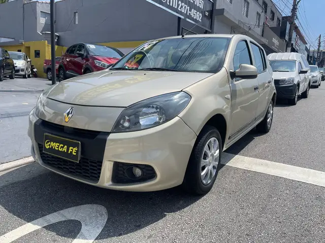 Carro Renault Sandero 2014 Expression 1.0 16V (flex)