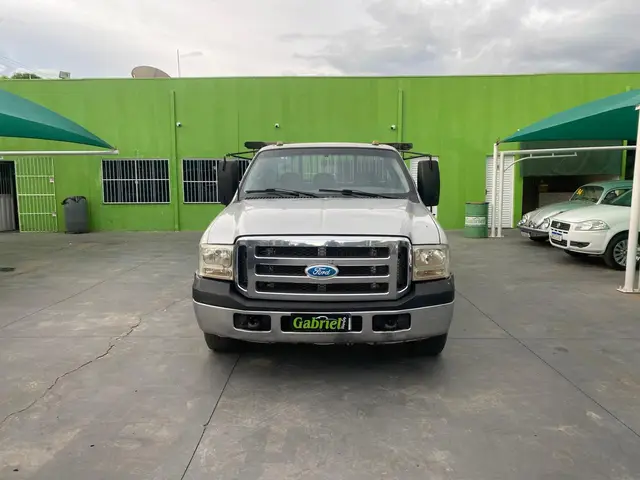 Carro Ford F-350 2011 F350 (Cabine Simples)