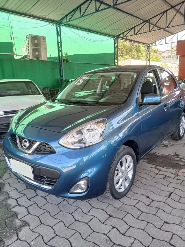 Carro Nissan March 2015 1.0 12V SV (Flex)