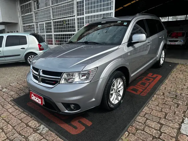 Carro Dodge Journey 2015 SXT 3.6 V6
