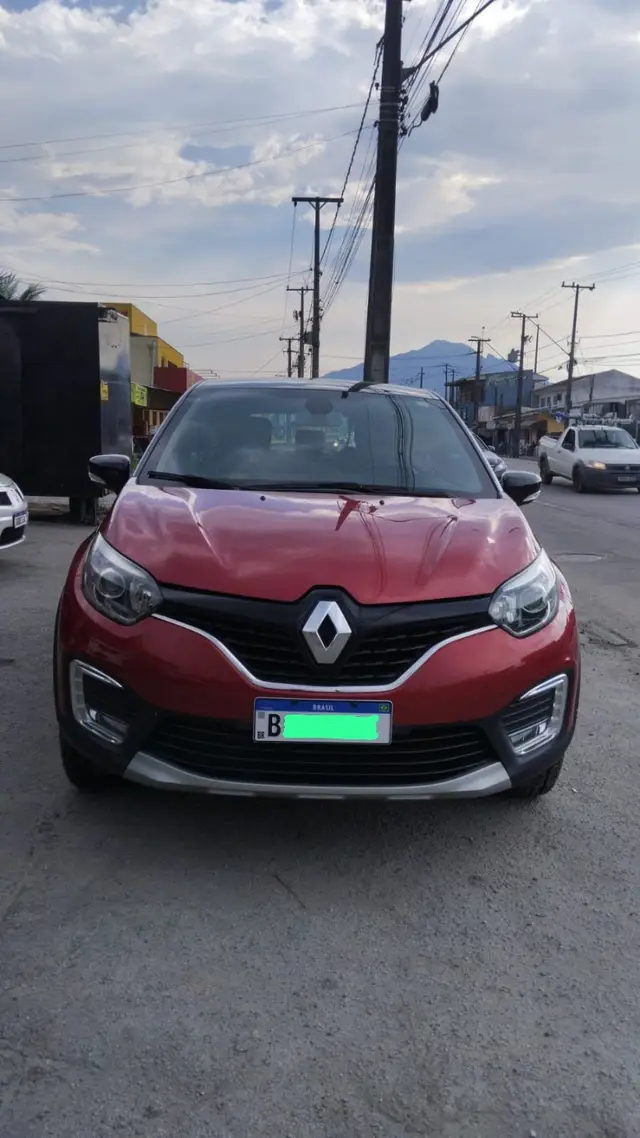 Carro Renault Captur 2019 Intense 1.6 16v SCe CVT (Flex)