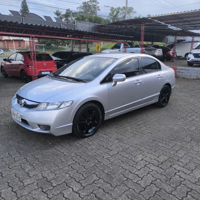 Carro Honda Civic 2009 New  LXS 1.8 16V (Flex)