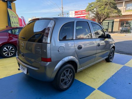Meriva Joy 1.8 (Flex)