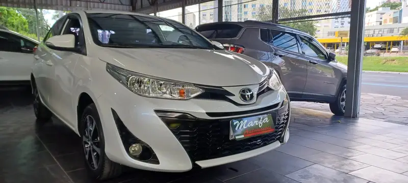 Toyota Yaris 1.5 XS Connect CVT (Flex)