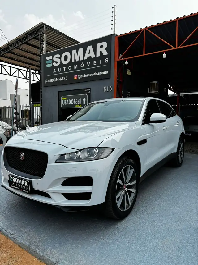 Carro Jaguar F-Pace 2020 2.0D Prestige 4WD