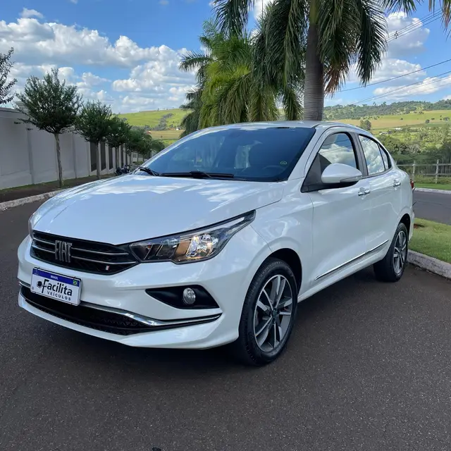 Carro Fiat Cronos 2025 Precision 1.3