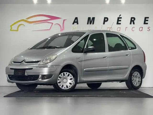 Carro Citroën Xsara Picasso 2010 GLX 2.0 (aut)