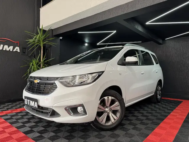 Carro Chevrolet Spin 2023 Premier 1.8 (Aut.)