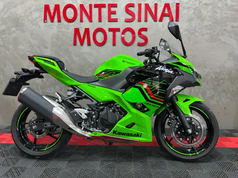 Kawasaki Ninja 400