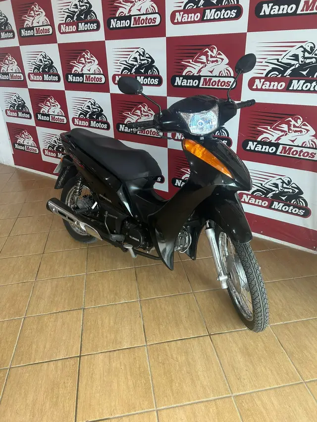 Carro Honda C 100 2013 BIZ-ES