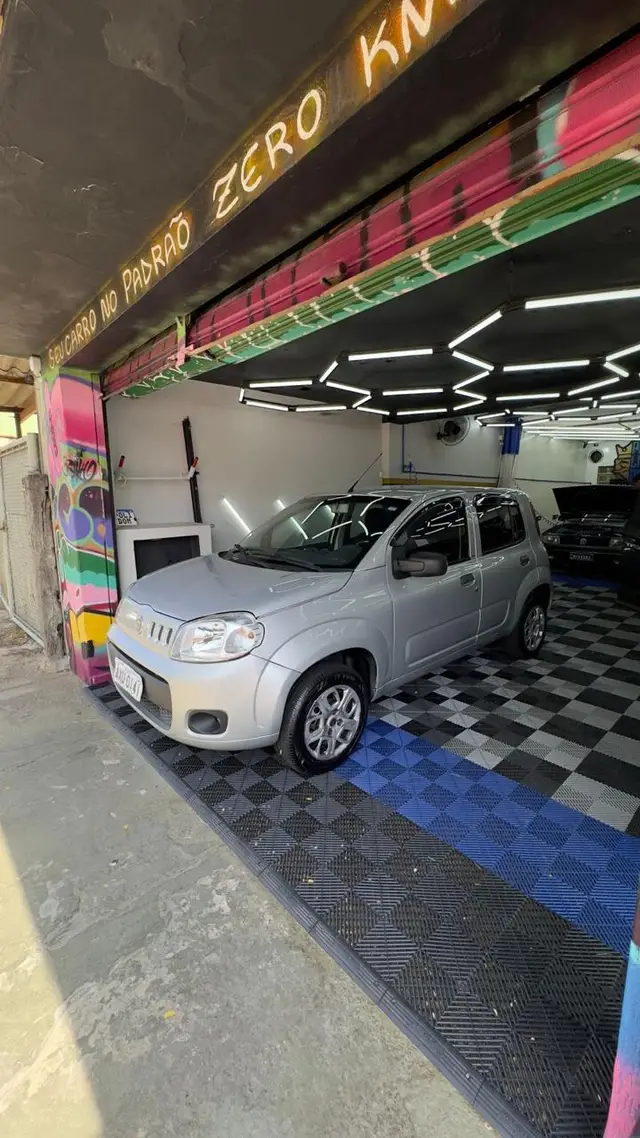 Carro Fiat Uno 2014 Vivace College 1.0 8V (Flex) 4p