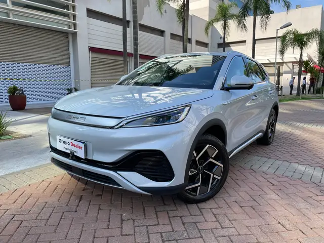 Carro BYD Yuan Plus 2025 EV