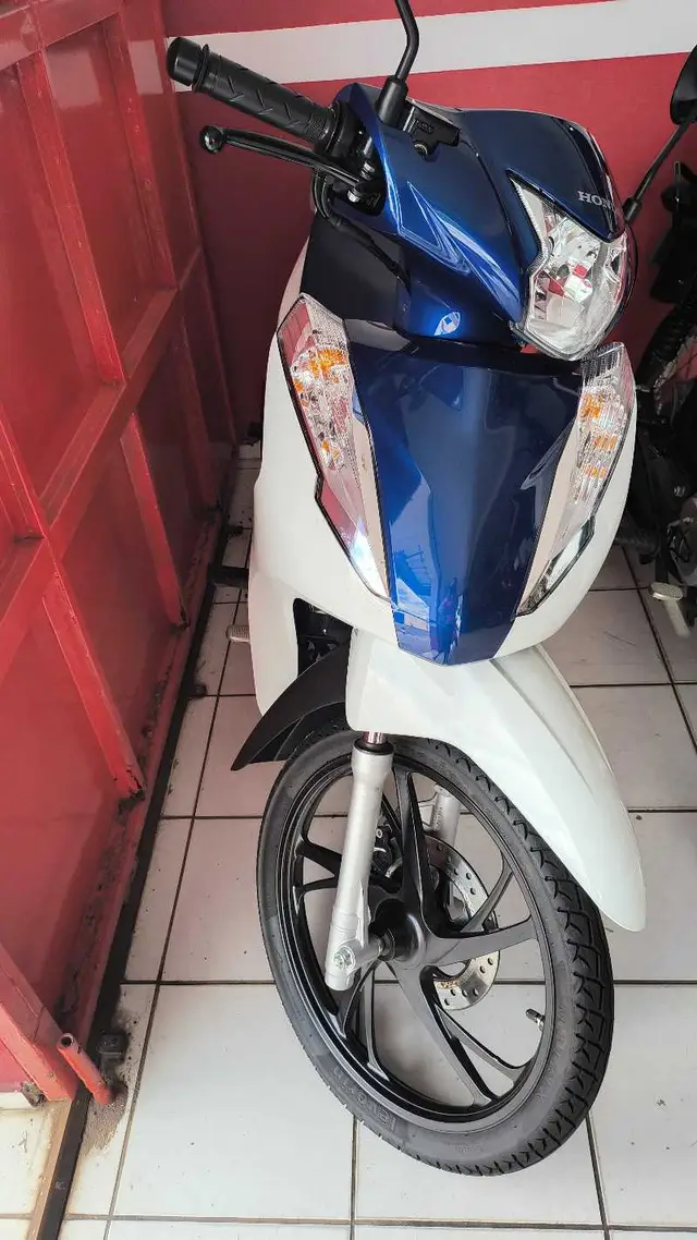 Moto Honda Biz 125 2024 ES