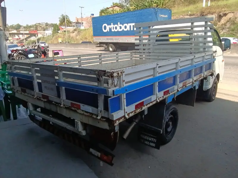 Hyundai HR 2.5 CRDi Longo sem Caçamba