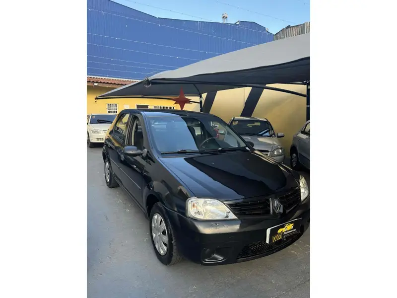 Renault Logan Expression 1.0 16V (flex)