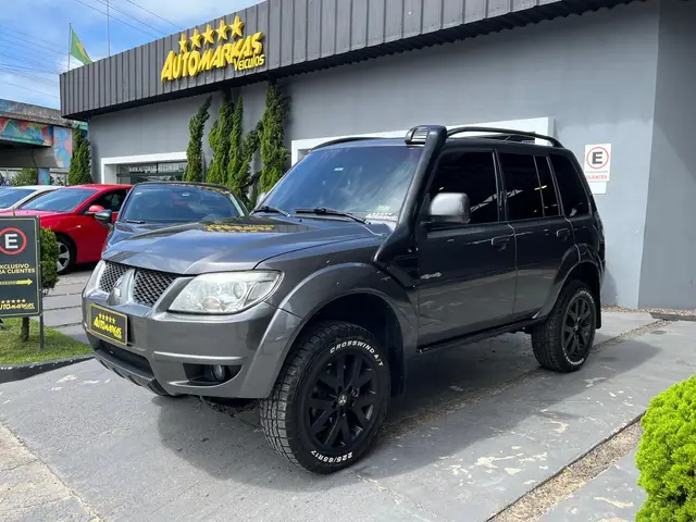 Carro Mitsubishi Pajero TR4 2015 2.0 16V 4X4 (Flex) (Aut)