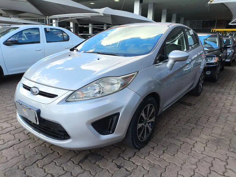 Ford New Fiesta Hatch SE 1.6 16V (Flex)