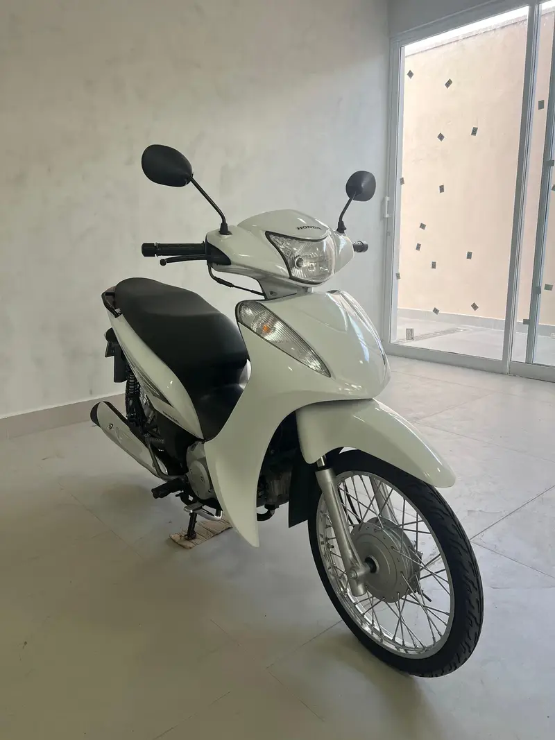Honda Biz 125i ES
