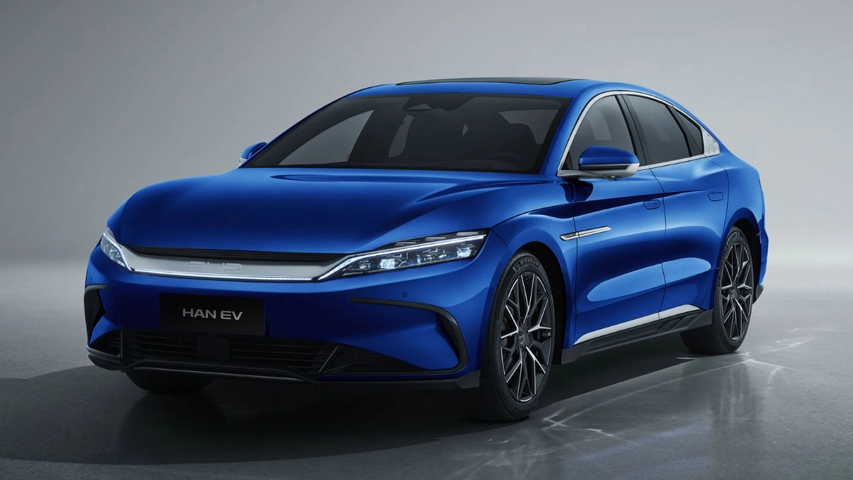 BYD anuncia lançamento do projeto piloto de bateria sólida com previsão de chegar ao mercado após 2027