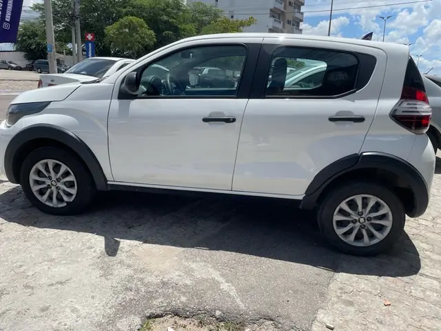 Carro Fiat Mobi 2023 Like 1.0 (Flex)